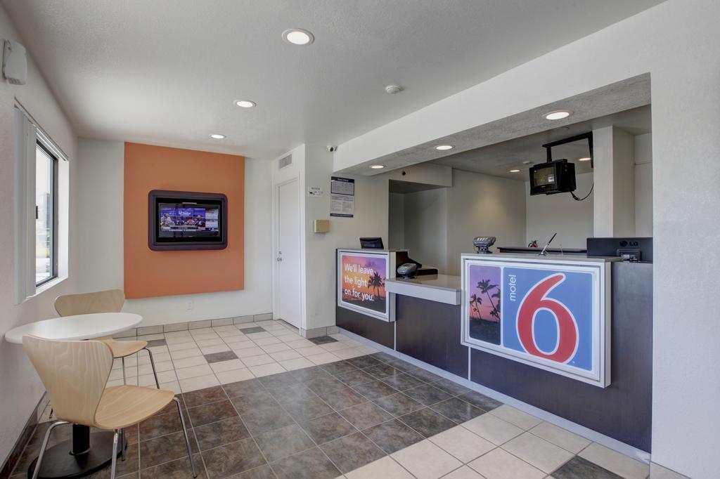 Motel 6-Corona, Ca Εξωτερικό φωτογραφία