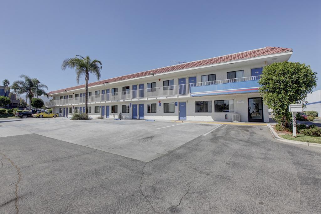 Motel 6-Corona, Ca Εξωτερικό φωτογραφία