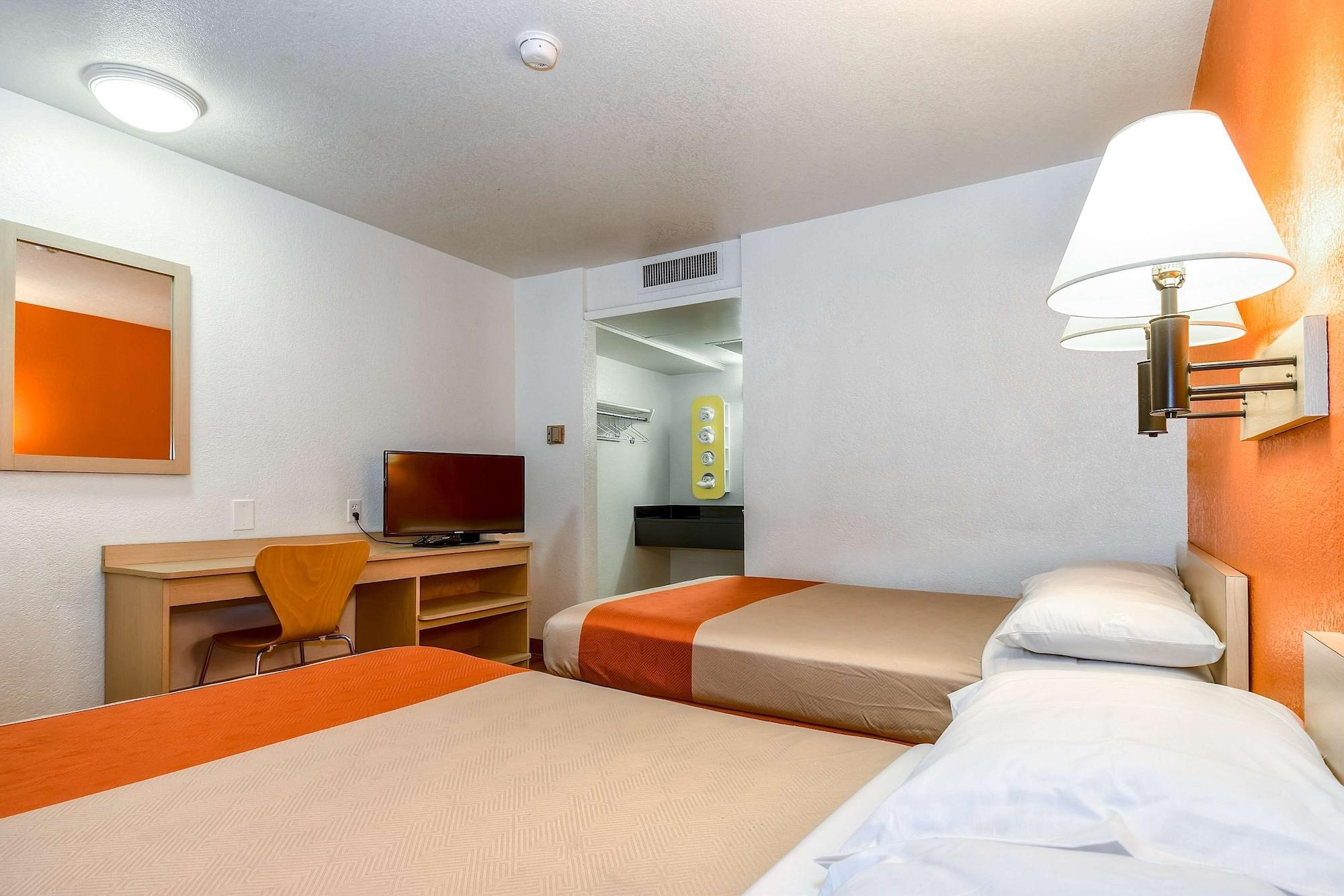 Motel 6-Corona, Ca Εξωτερικό φωτογραφία