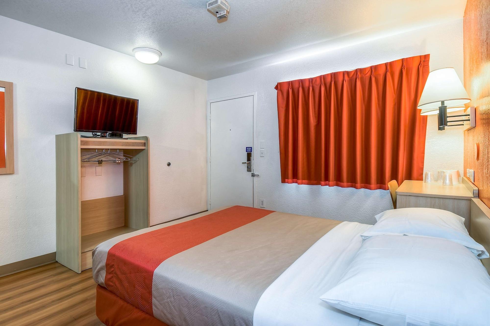 Motel 6-Corona, Ca Εξωτερικό φωτογραφία